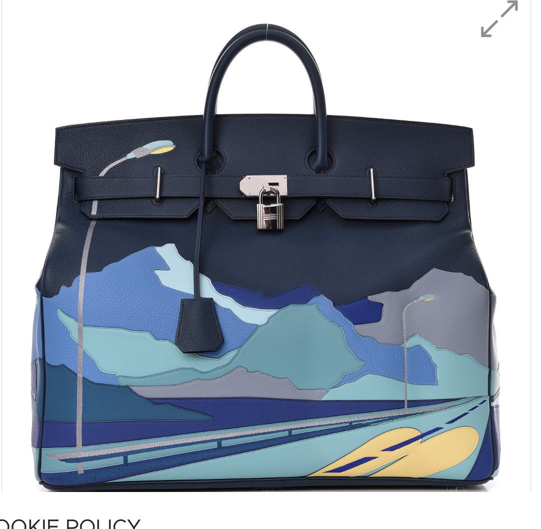 Hermès HAC Birkin 50 "Endless Road"
BOUTIQUE
Limited, Bleu de Prusse Togo Palladium
Hardw