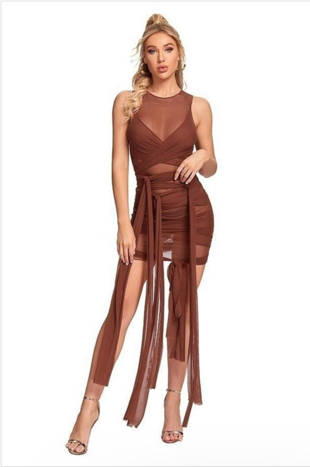 Net yarn dress